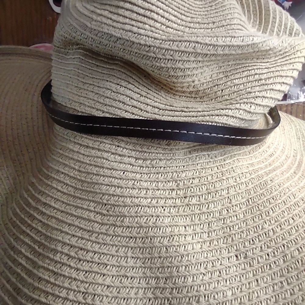 Shapeable Rim Sun hat - Picture 4 of 5